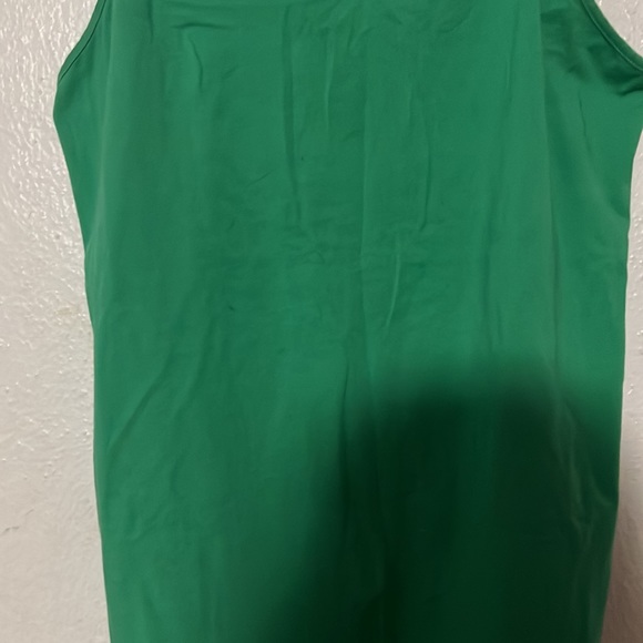 Tank - Picture 2 of 4